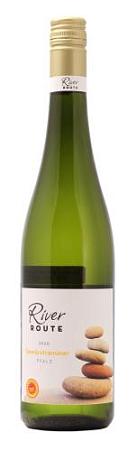 Вино сортовое ординарное ""Ривер Рут Гевюрцтраминер Пфальц"" полусладкое белое